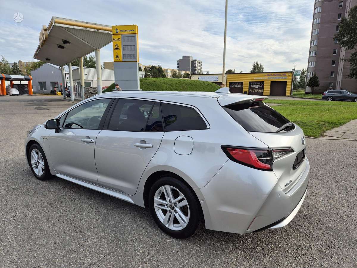 Toyota Corolla - 3