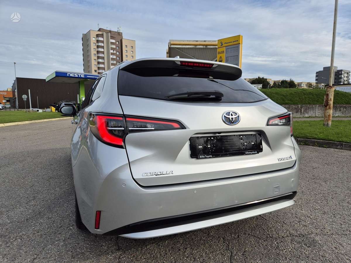 Toyota Corolla - 10