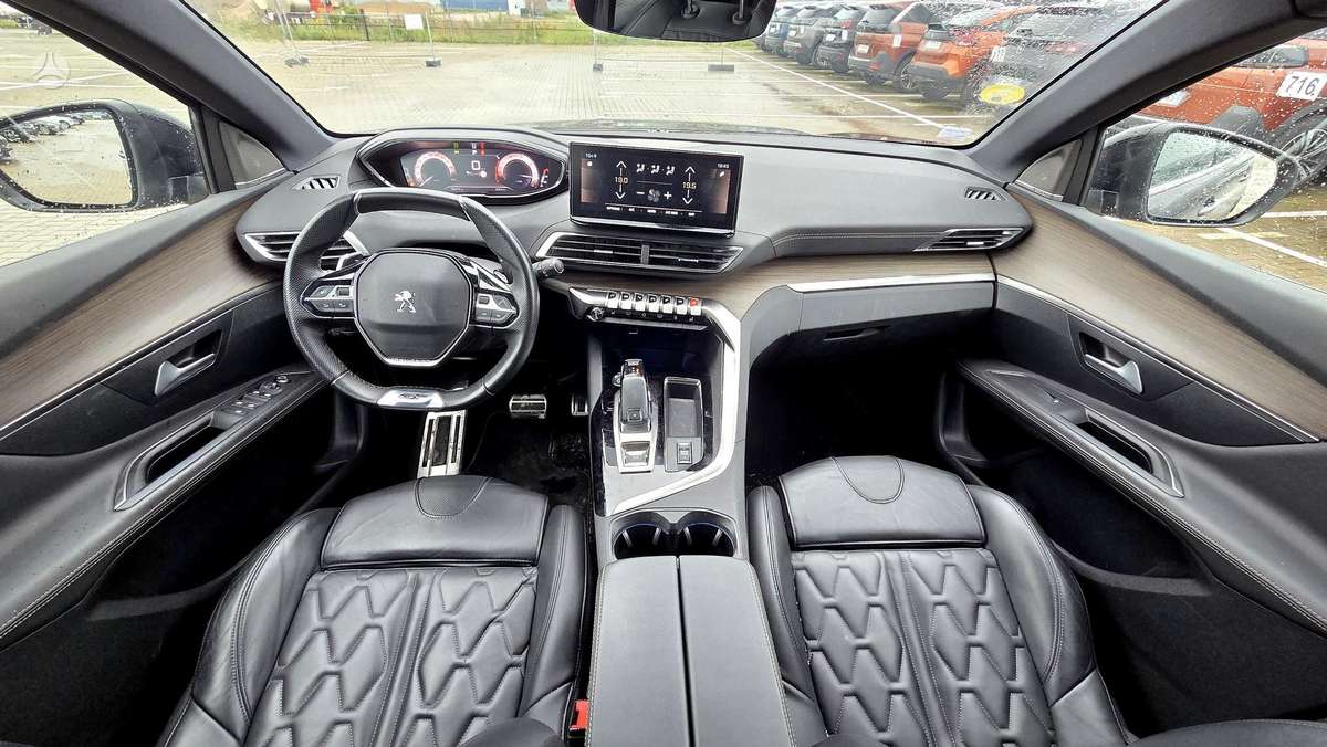 Peugeot 3008 - 8