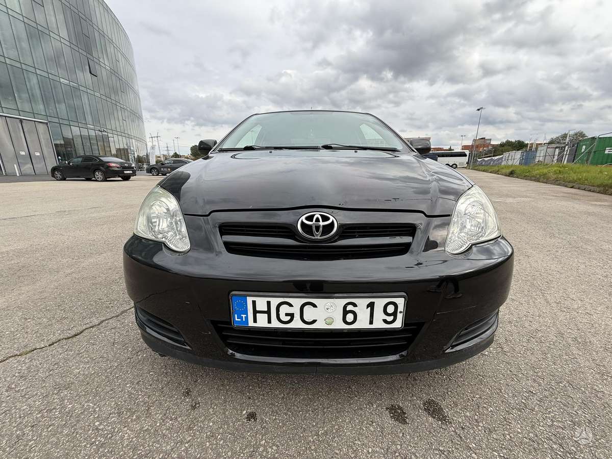 Toyota Corolla - 5
