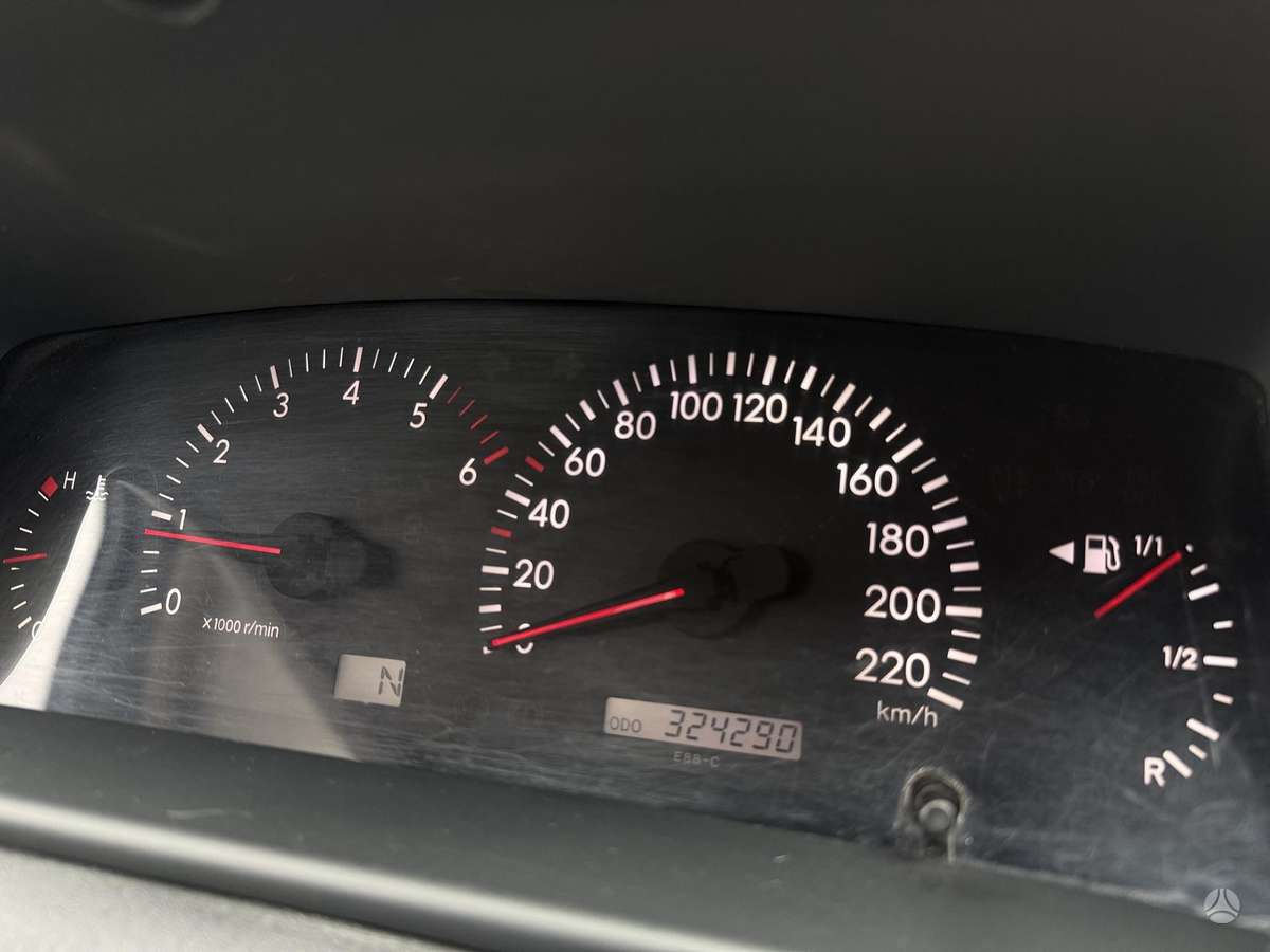 Toyota Corolla - 11