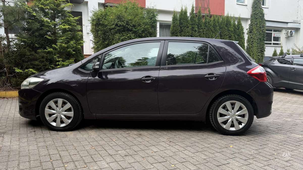 Toyota Auris - 3