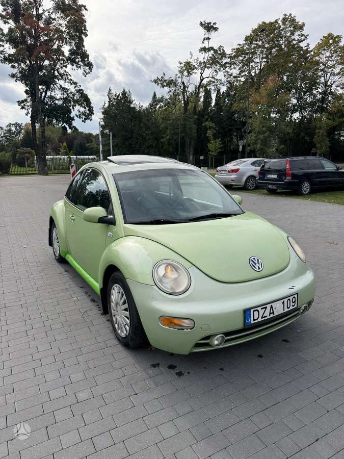 Volkswagen Beetle, 1.8 l., hatchback