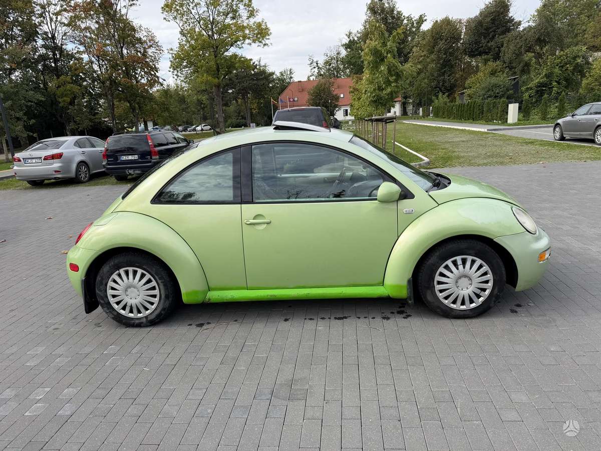 Volkswagen Beetle - 4