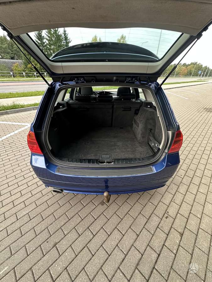 BMW 320, 2.0 l., Универсал