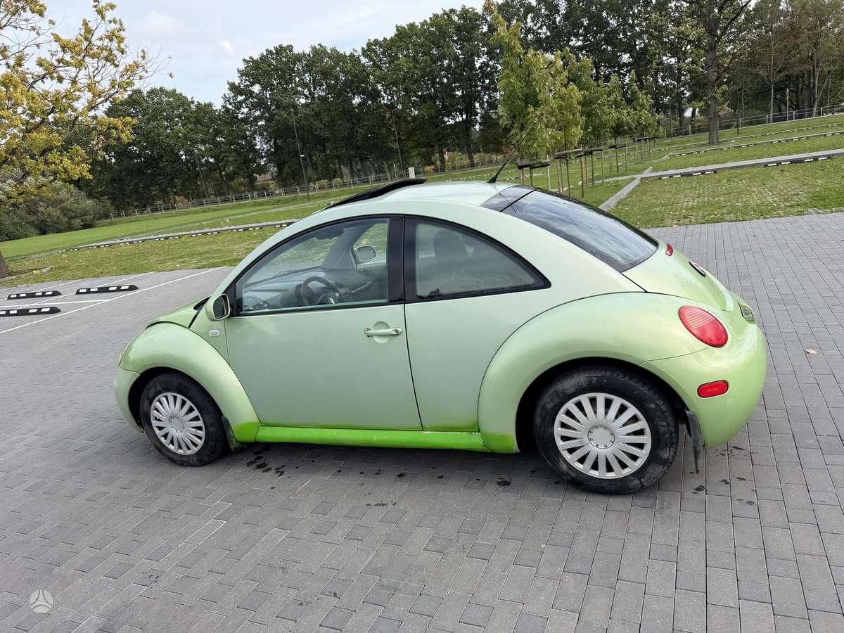 Volkswagen Beetle, 1.8 l., hatchback