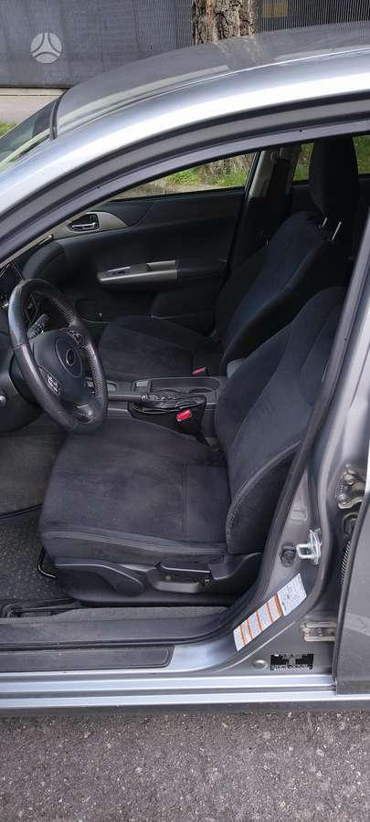 Subaru Impreza - 9