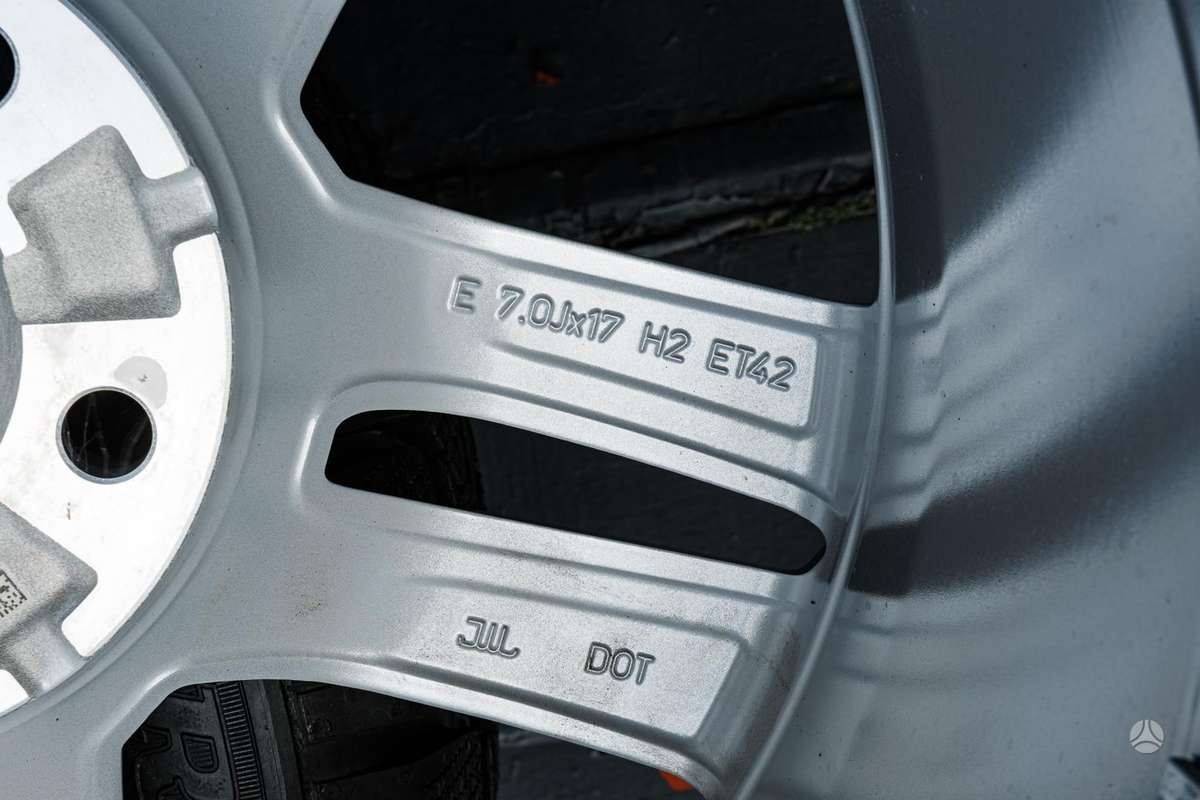 Audi, light alloy, R17