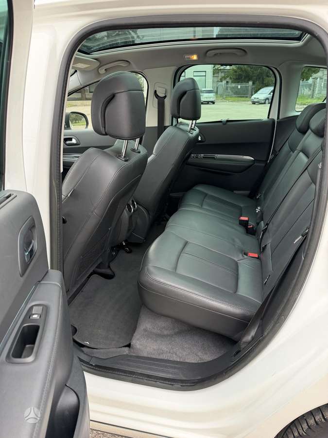 Peugeot 3008 - 12