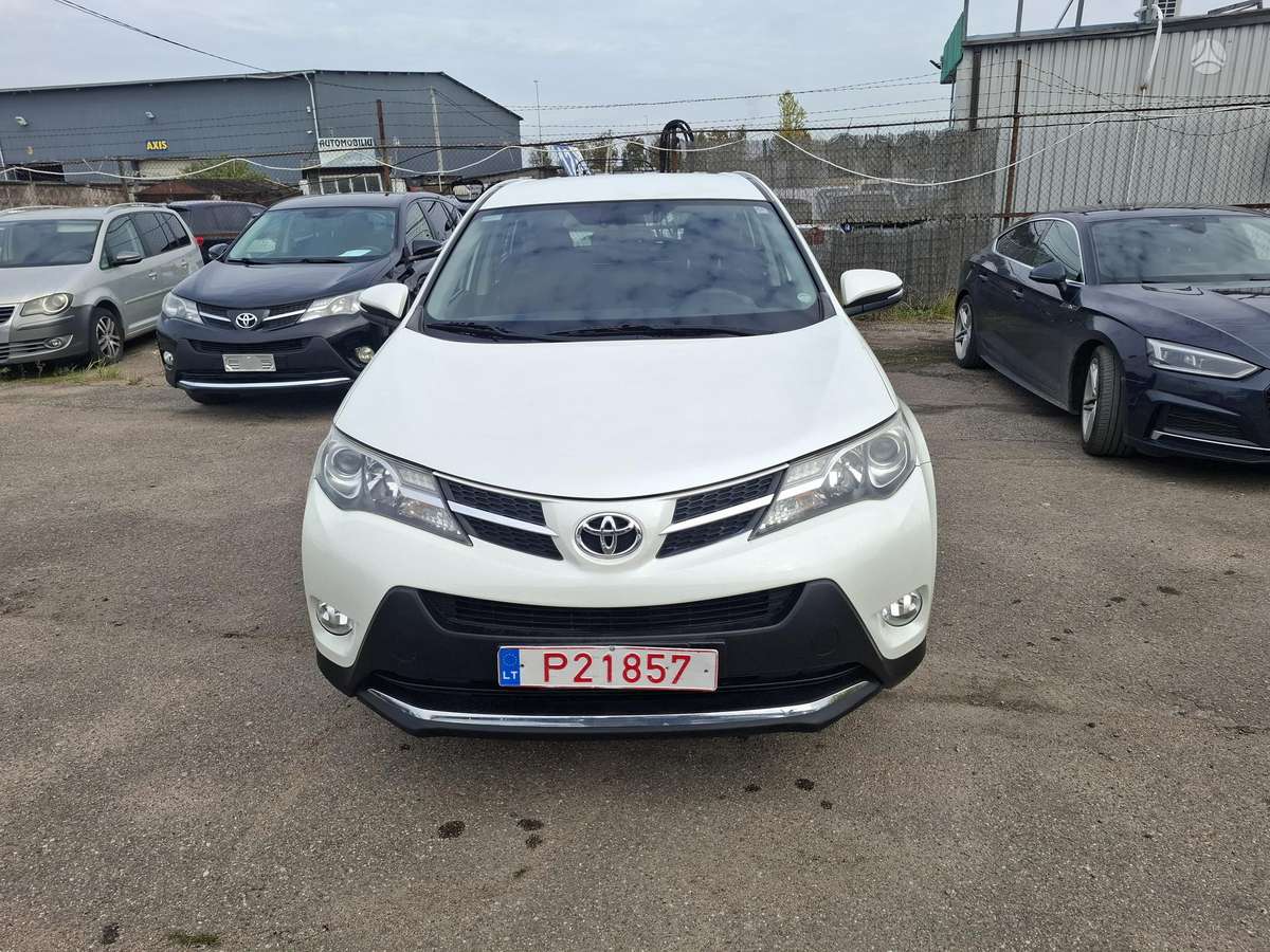 Toyota RAV4 - 4