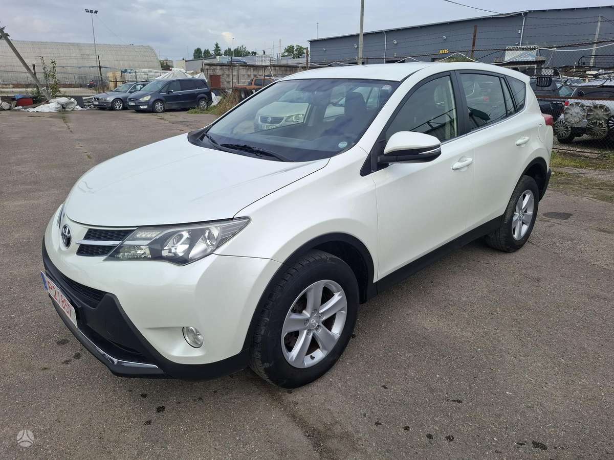 Toyota RAV4 - 7