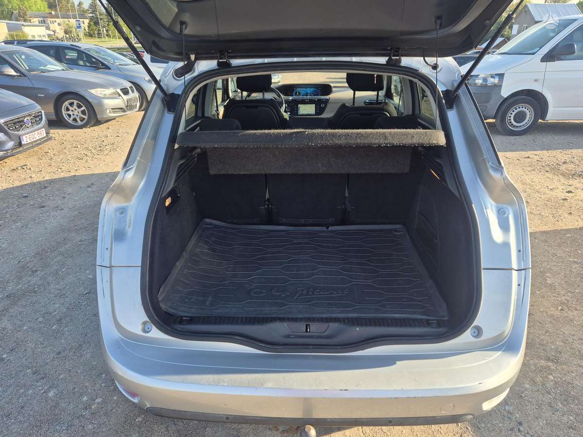 Citroen C4 Picasso, 1.2 l., hatchback