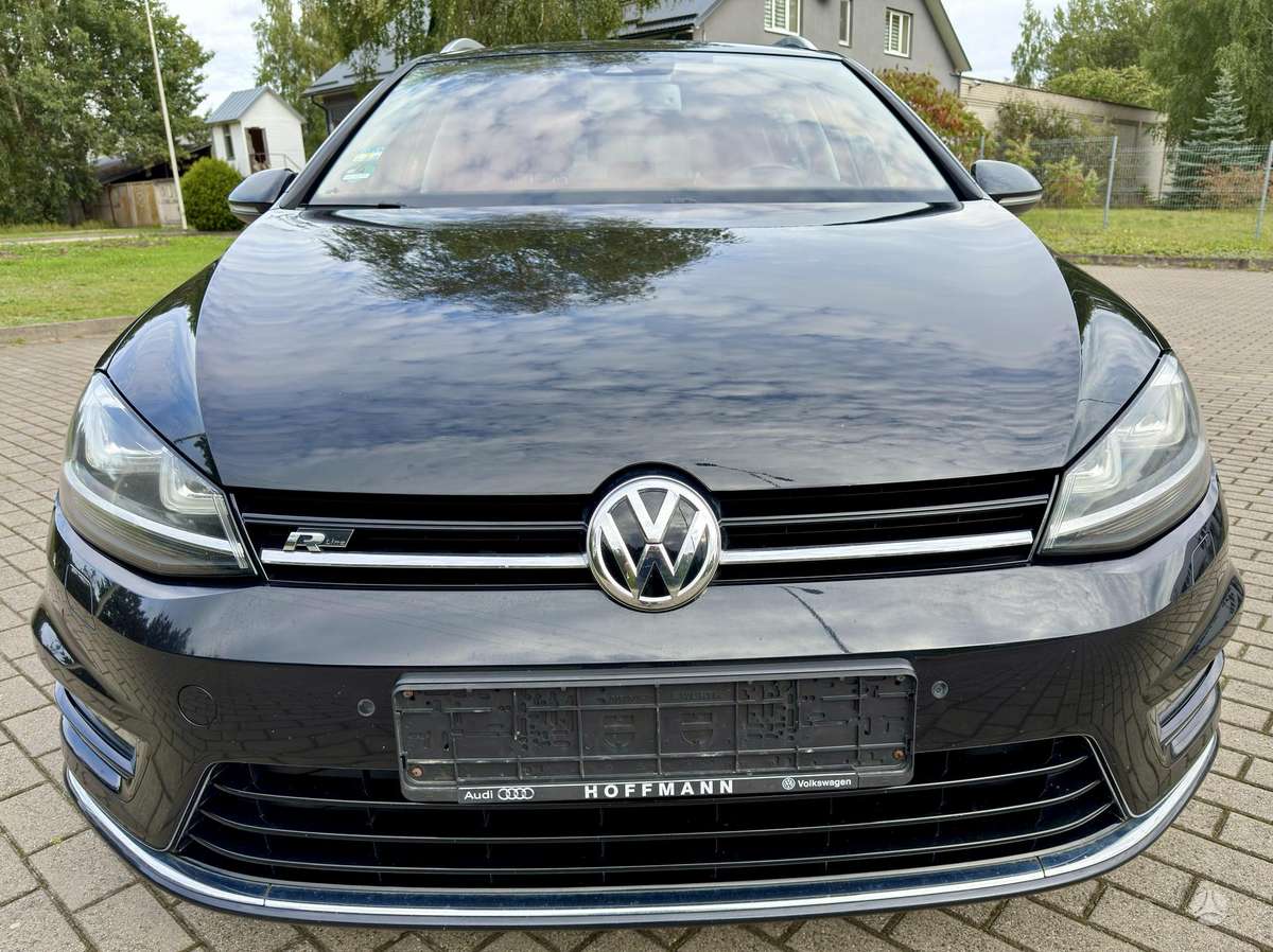 Volkswagen Golf - 9