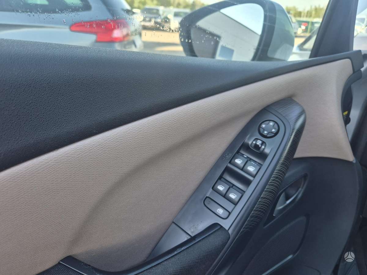 Citroen C4 Picasso, 1.2 l., Хэтчбек