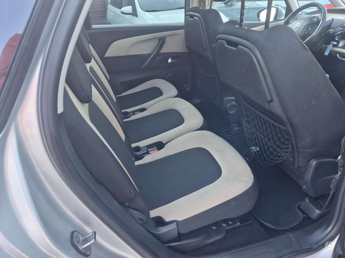 Citroen C4 Picasso, 1.2 l., hatchback