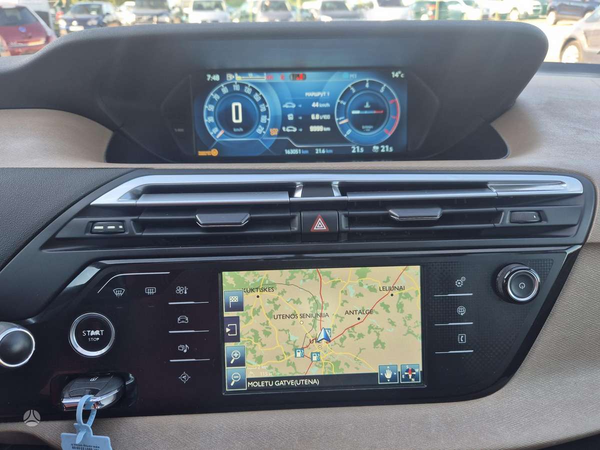 Citroen C4 Picasso, 1.2 l., Хэтчбек