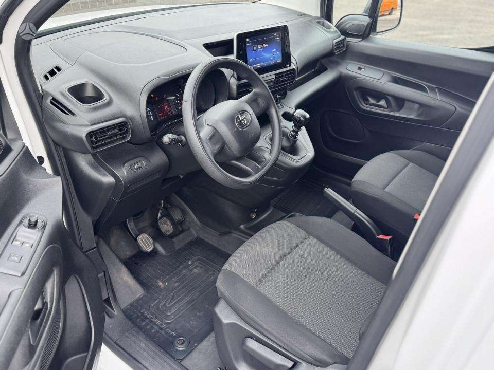 Toyota Proace City - 9