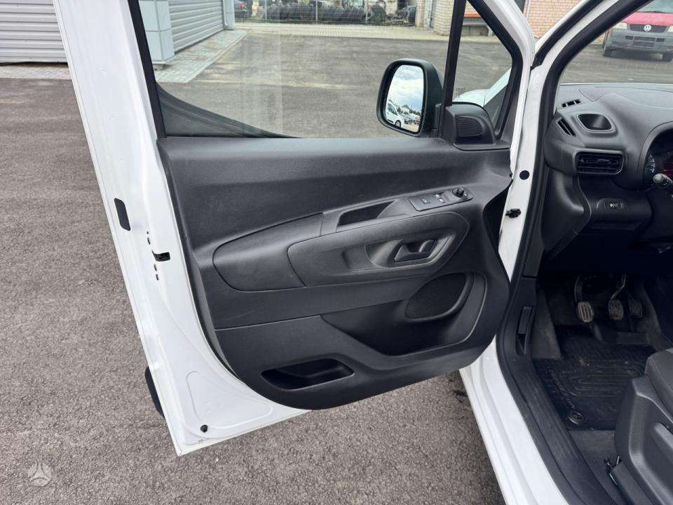 Toyota Proace City - 10
