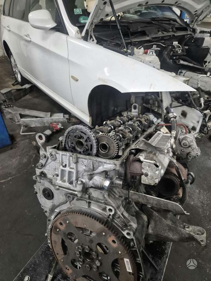 BMW 318, 2.0 l., wagon