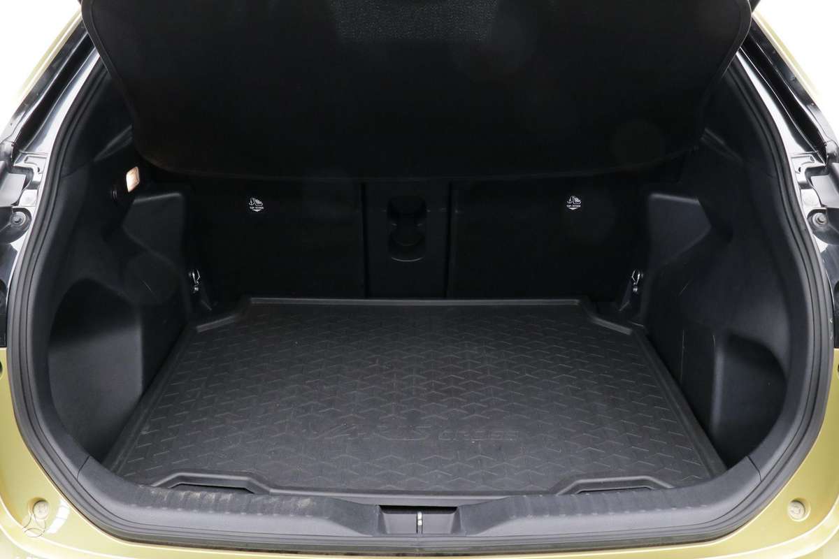 Toyota Yaris Cross - 11