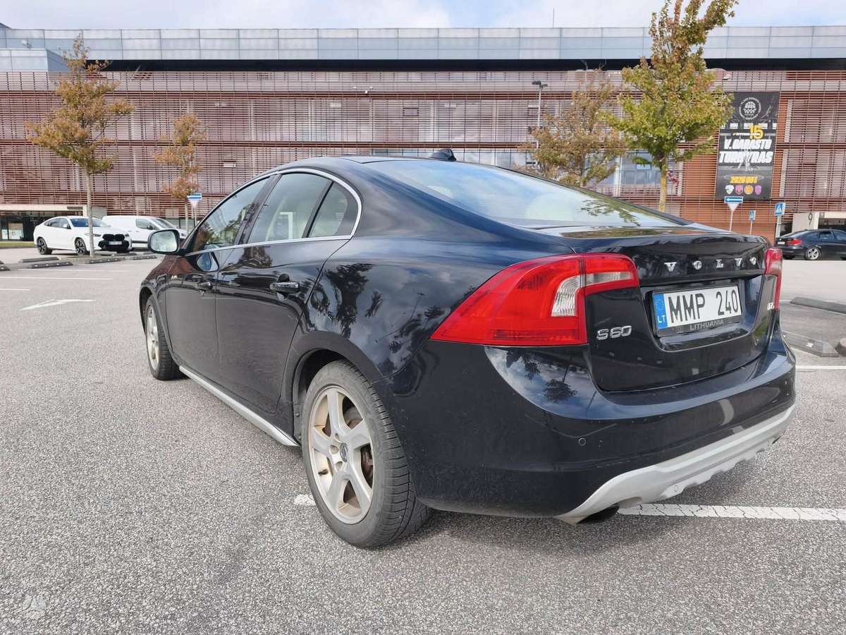 Volvo S60 - 5