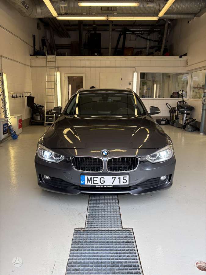 BMW 320, 2.0 l., wagon