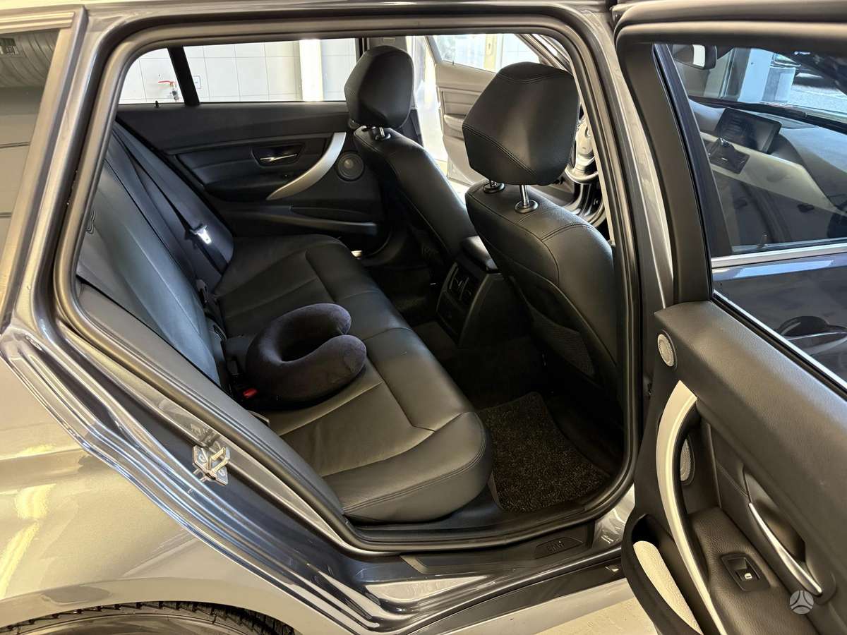 BMW 320, 2.0 l., wagon