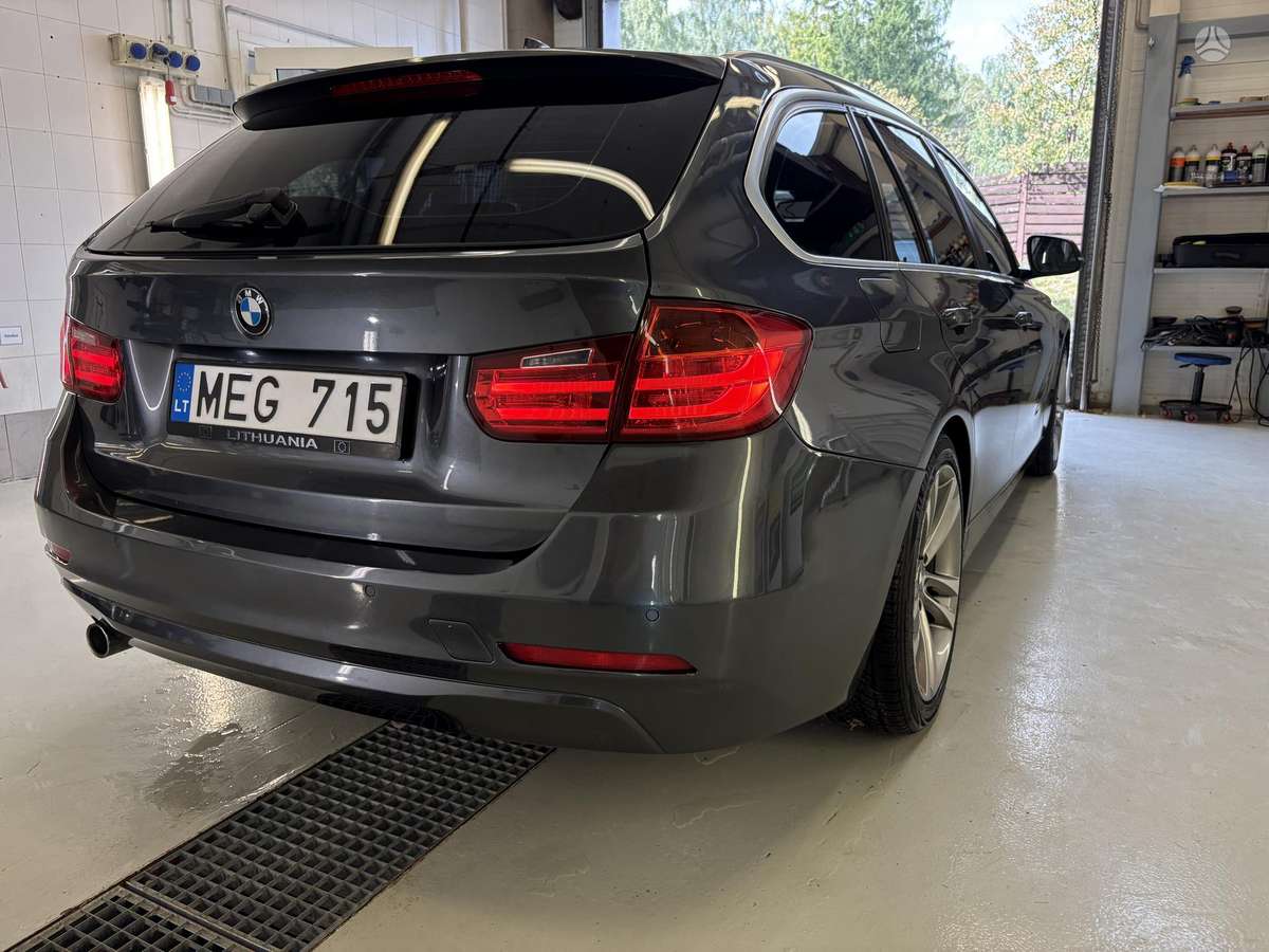 BMW 320, 2.0 l., wagon