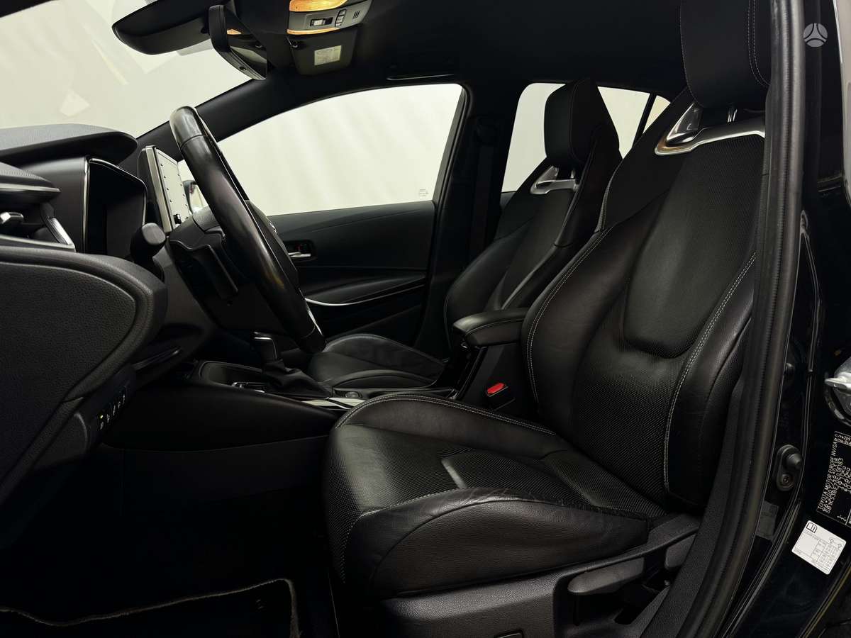 Toyota Corolla - 10
