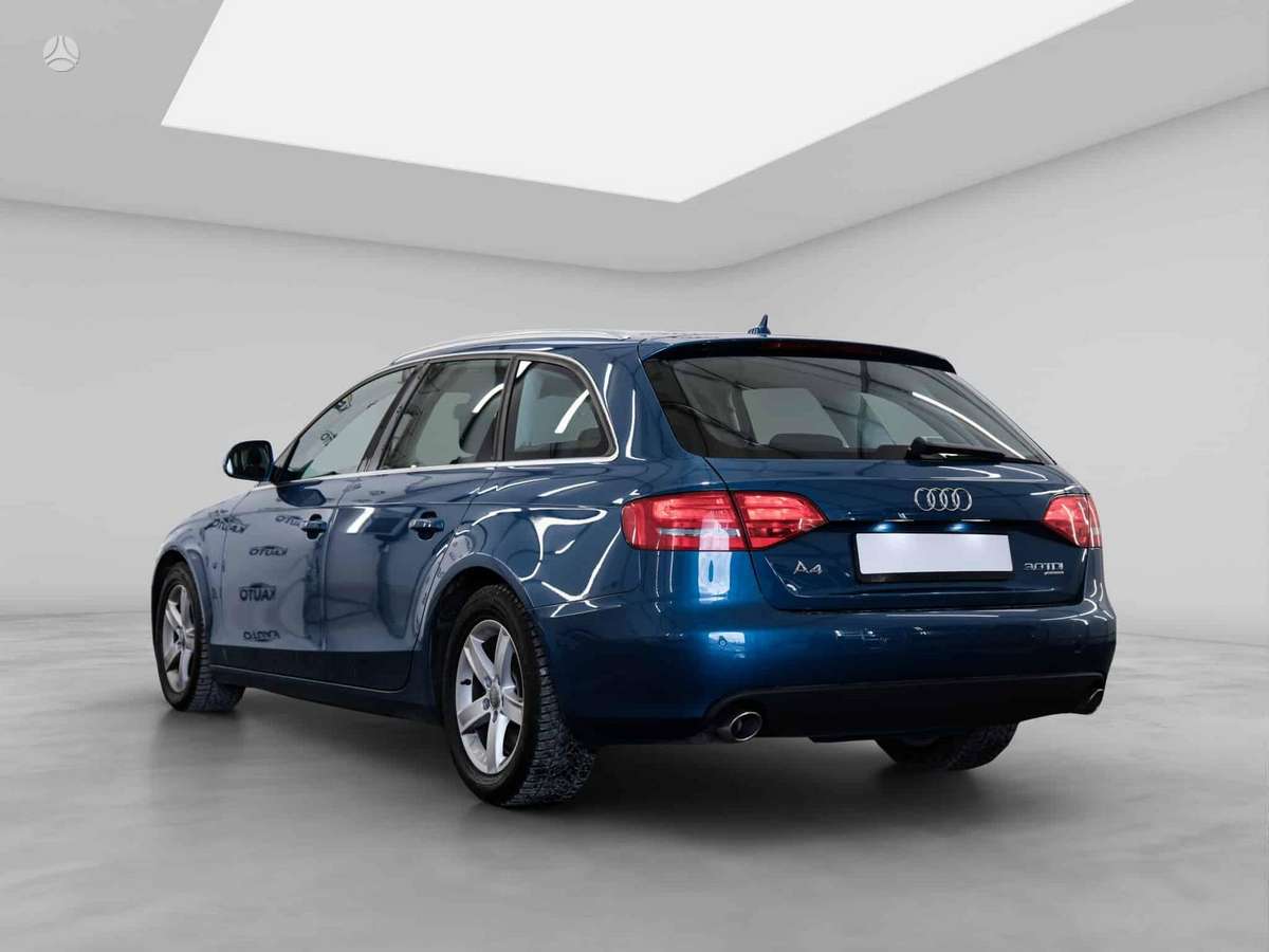 Audi A4, 3.0 l., universalas