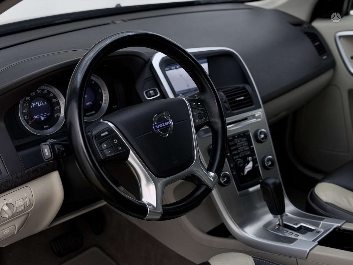 Volvo XC60 - 9