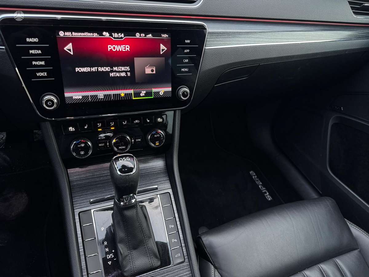 Skoda Superb, 2.0 l., Универсал