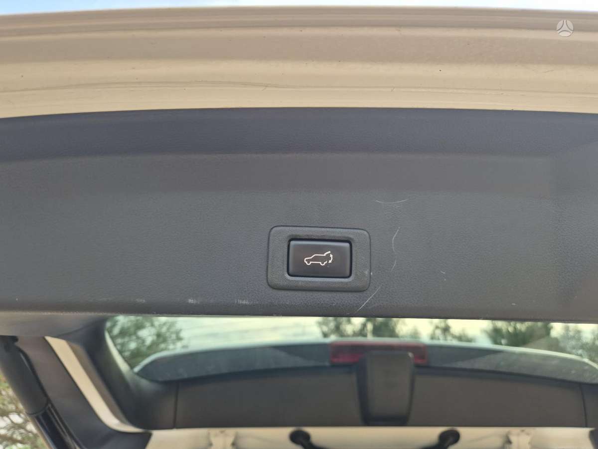 Subaru Outback, 2.4 l., Минивэн