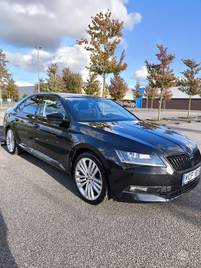 Skoda Superb, 1.4 l., Седан