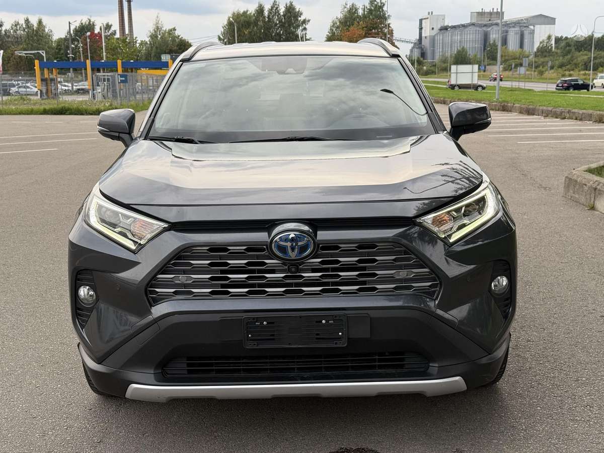 Toyota RAV4 - 7