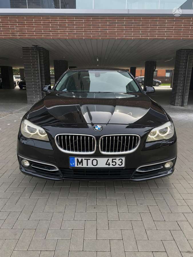 BMW 528, 2.0 l., Седан