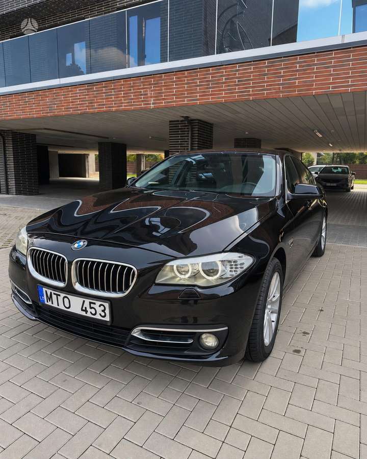 BMW 528, 2.0 l., saloon / sedan
