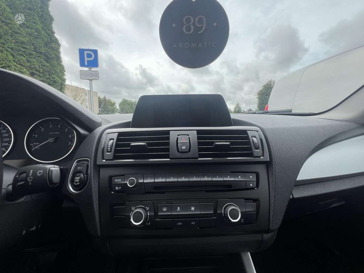 BMW 116, 1.6 l., Хэтчбек