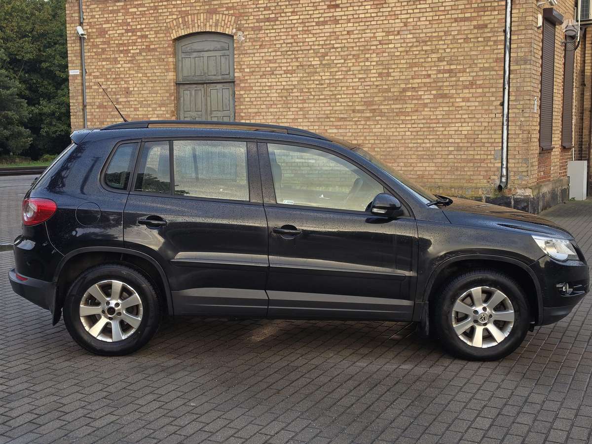 Volkswagen Tiguan - 7