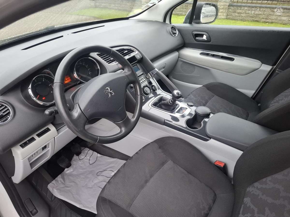 Peugeot 3008 - 8