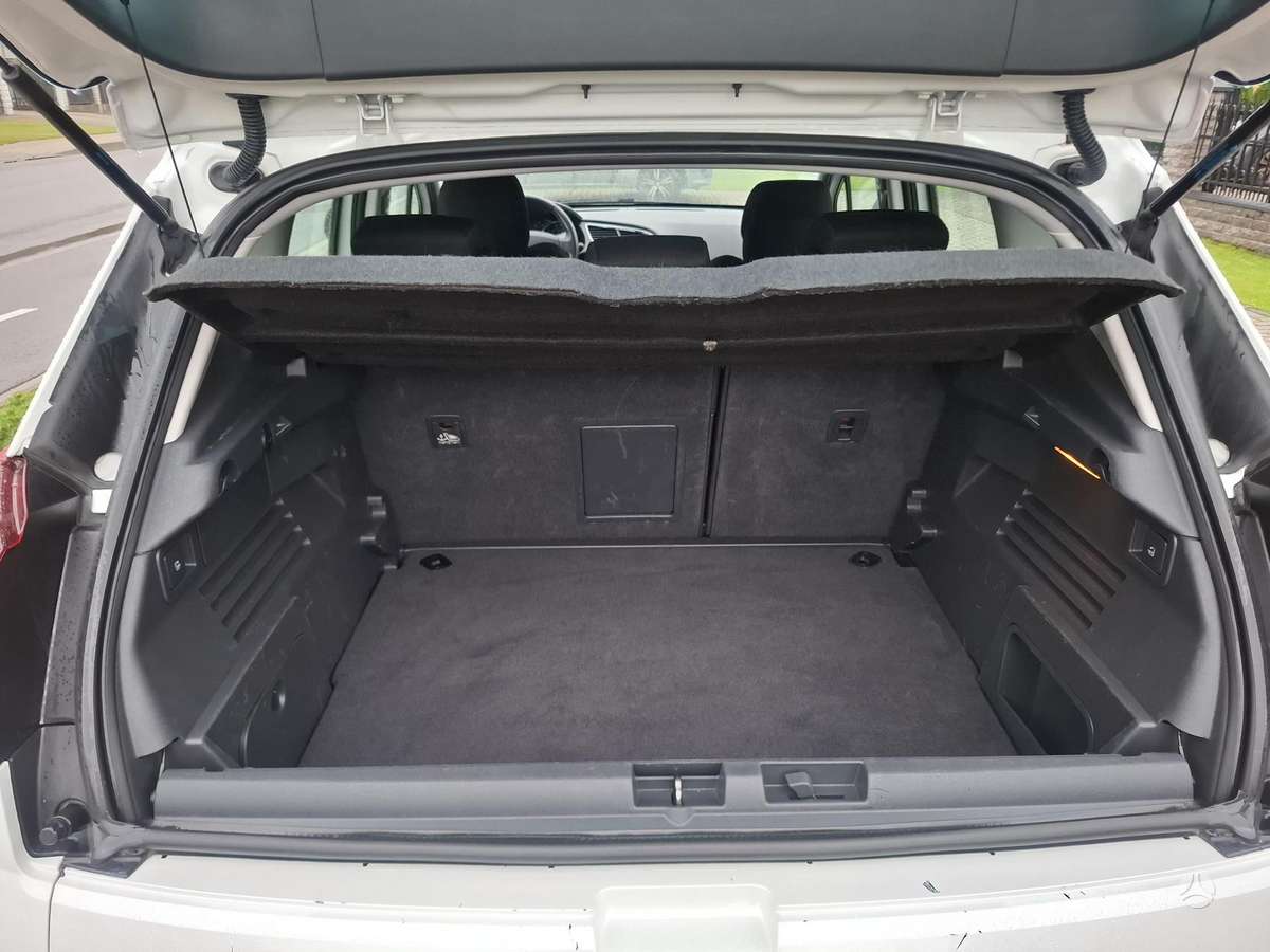 Peugeot 3008 - 12
