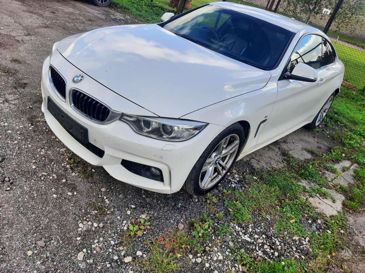 BMW 4 serija dalimis