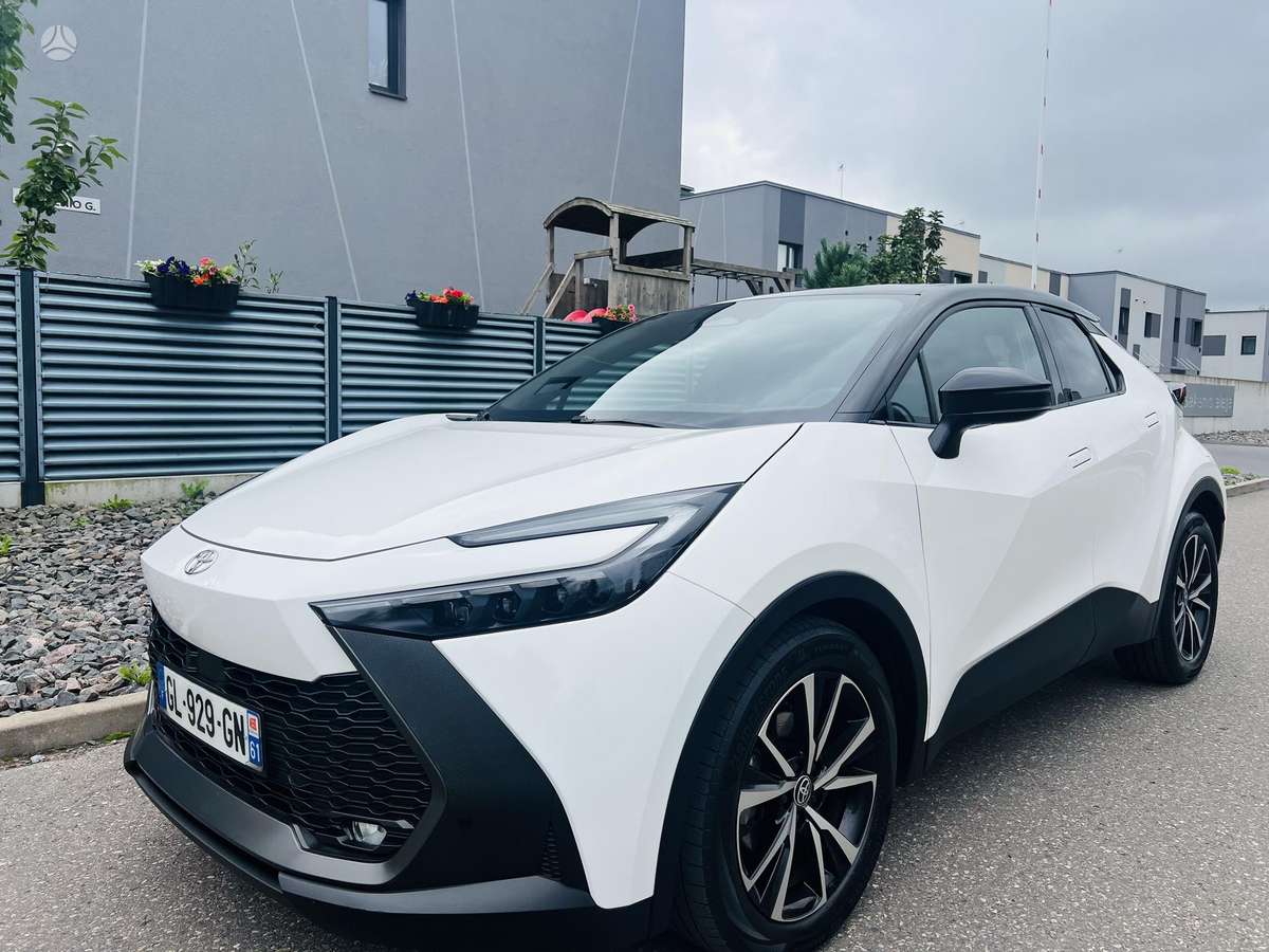 Toyota C-HR - 9