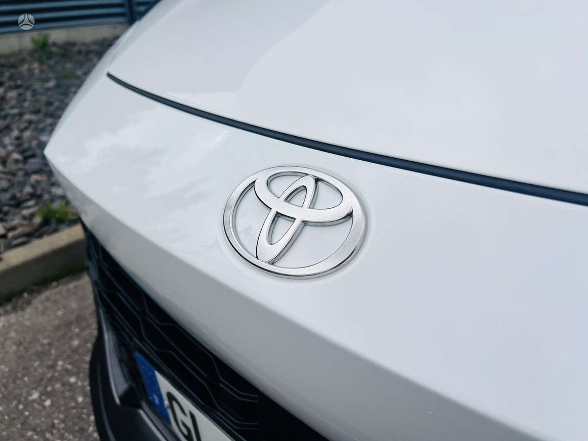 Toyota C-HR - 12