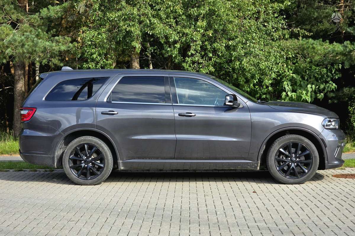 Dodge Durango, 5.7 l., off-road / crossover