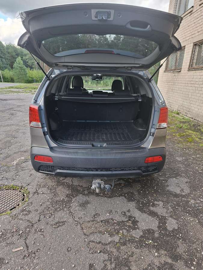 Kia Sorento, 2.2 l., off-road / crossover