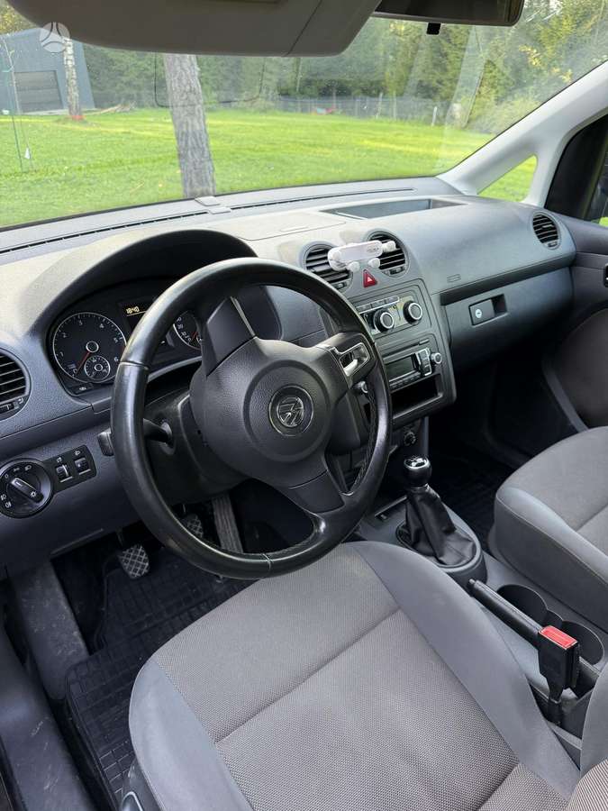 Volkswagen Caddy - 9