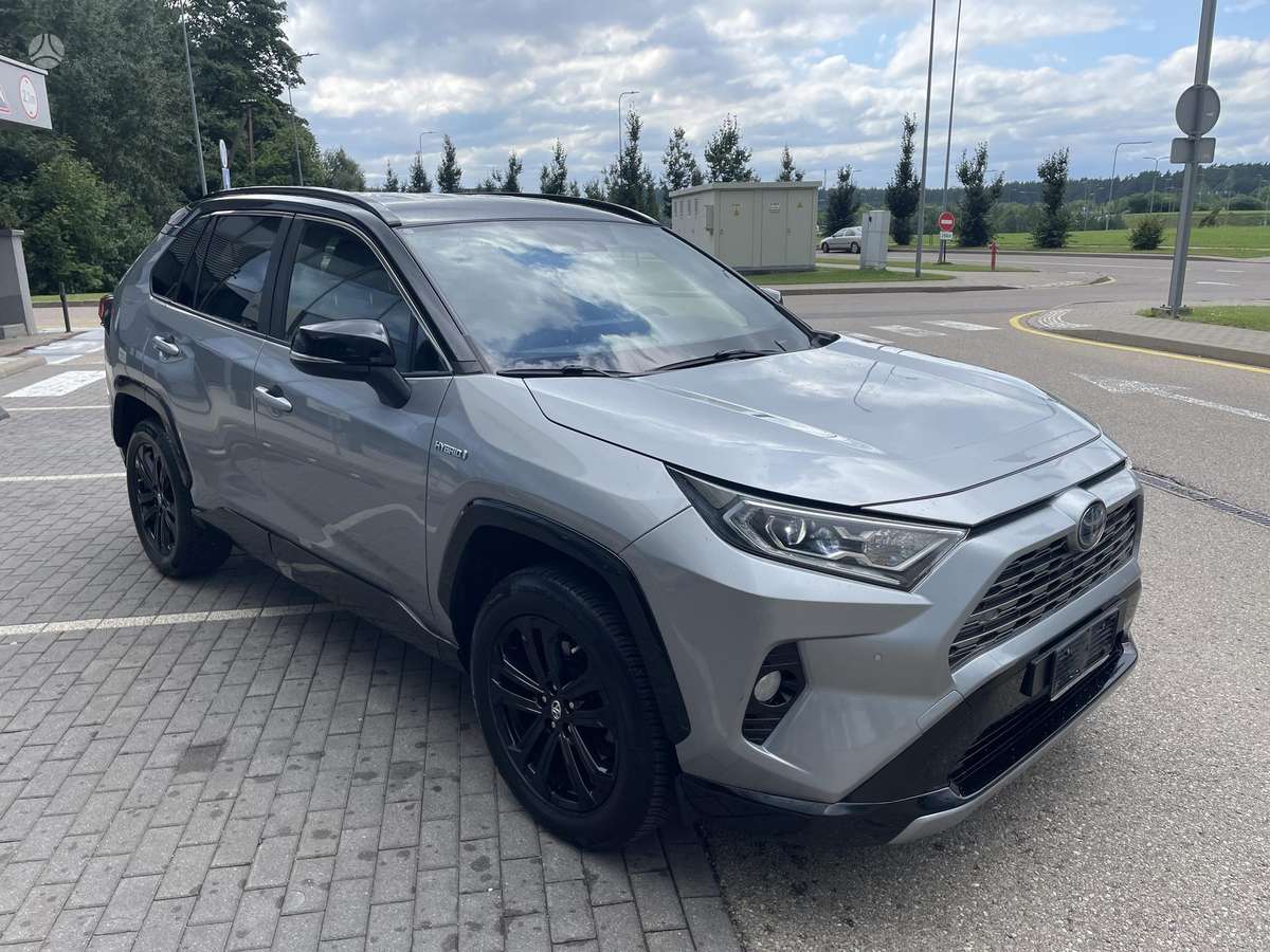 Toyota RAV4 - 2
