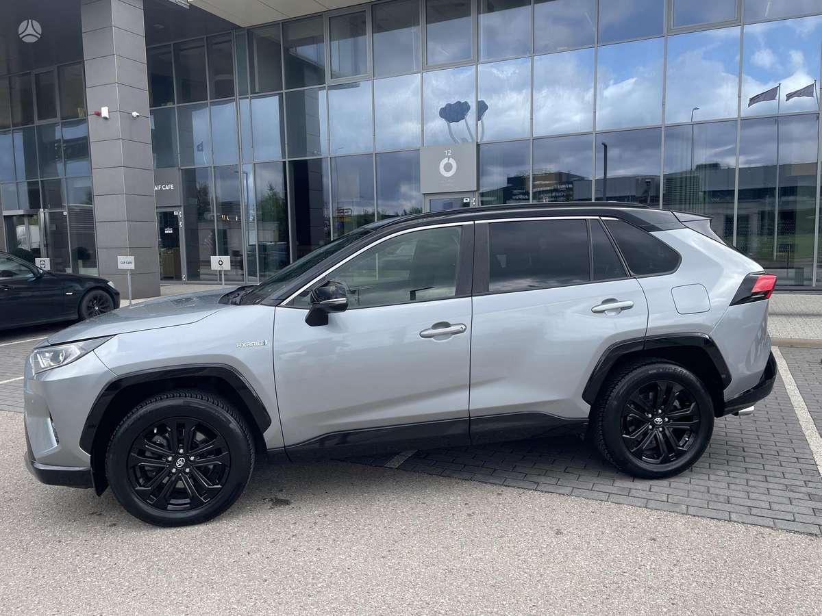 Toyota RAV4 - 12