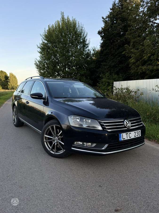 Volkswagen Passat - 2